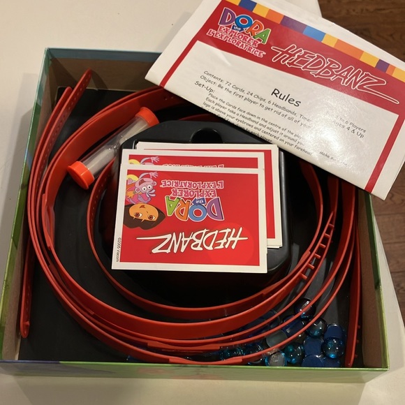 Toys Dora The Explorer Hedbanz Headbands Game Poshmark